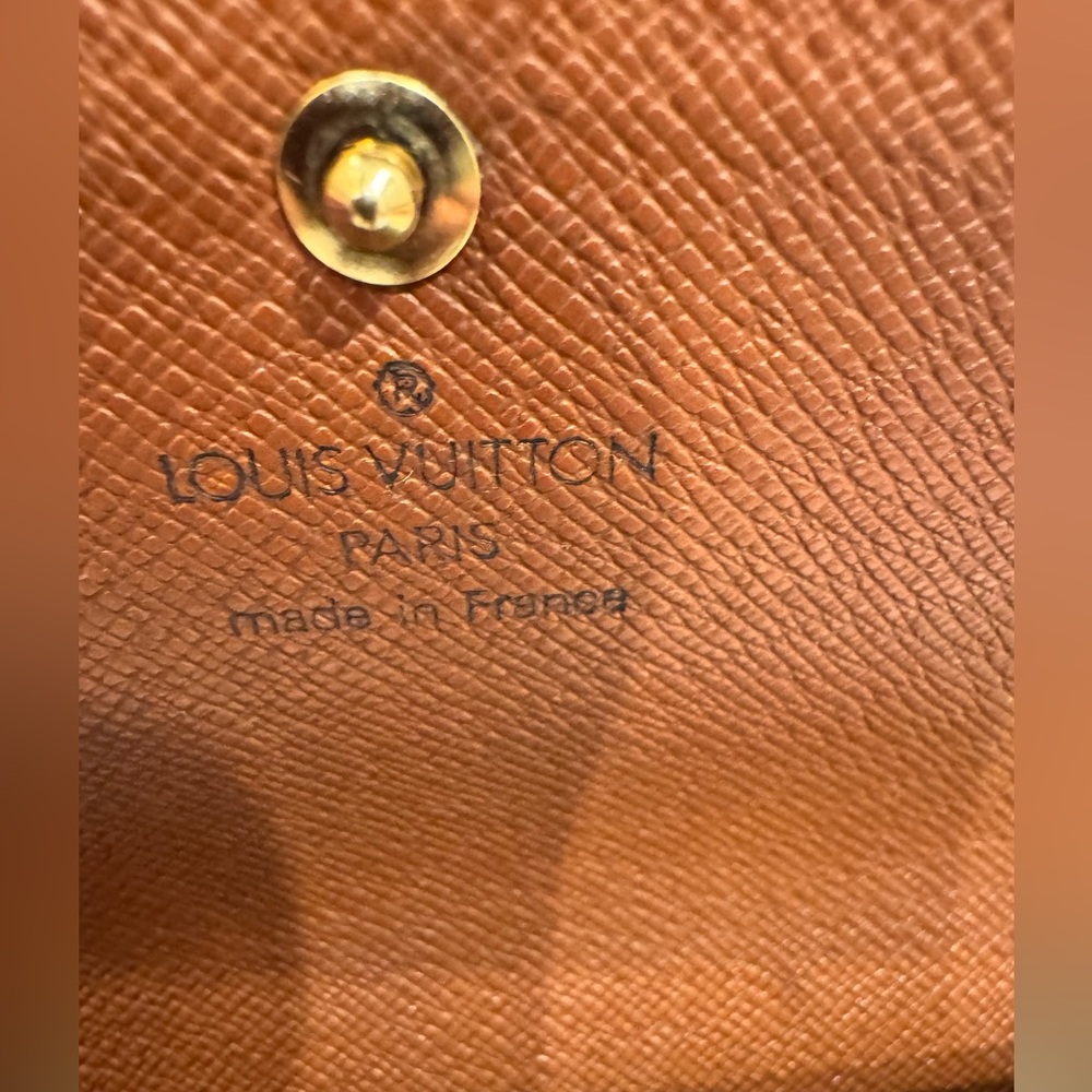 Louis Vuitton Brown Monogram Sarah Wallet-Authentic-Comes with COA, box-dust bag - Picture 7 of 12